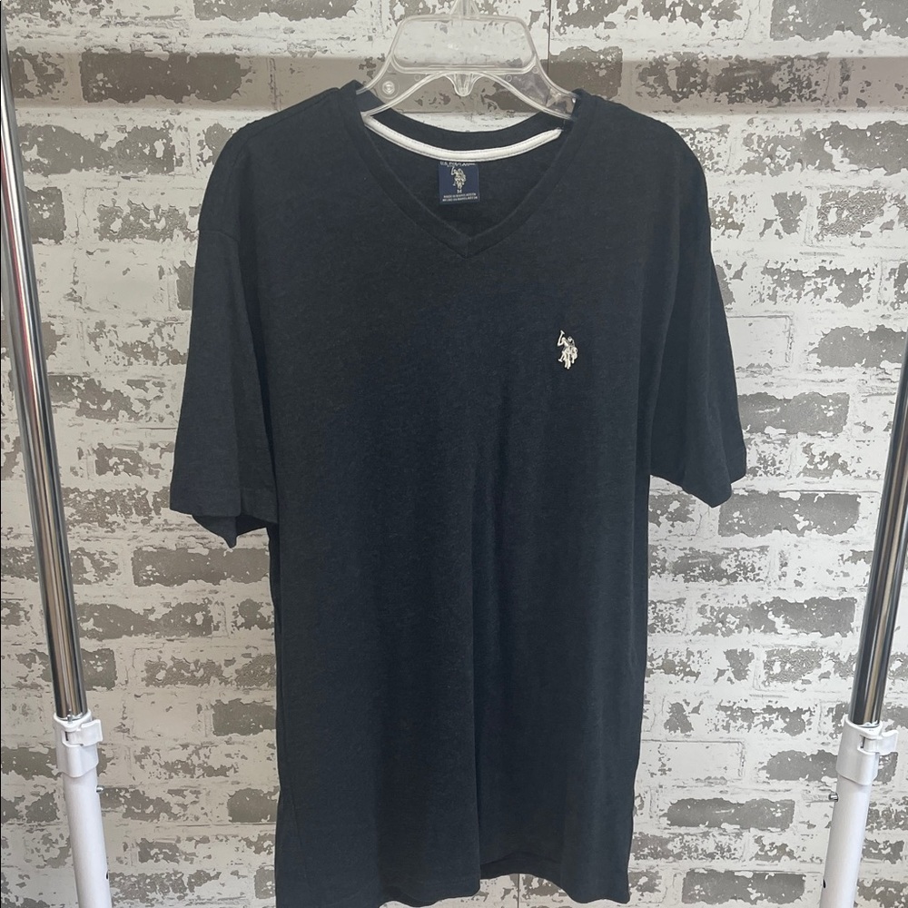 U.S. Polo Assn. Black V-Neck Shirt Size Medium